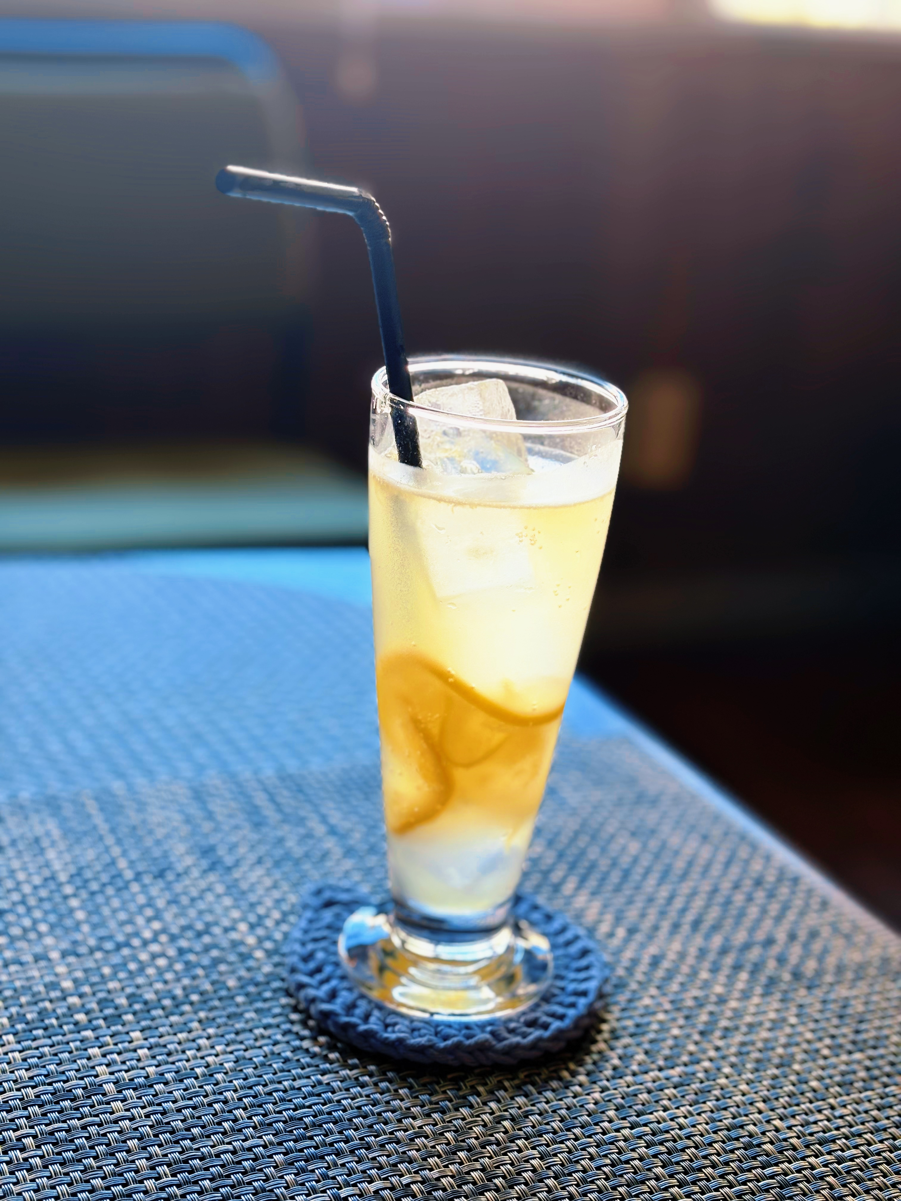 マスターがサイフォンで1杯ずつ淹れる本格コーヒー