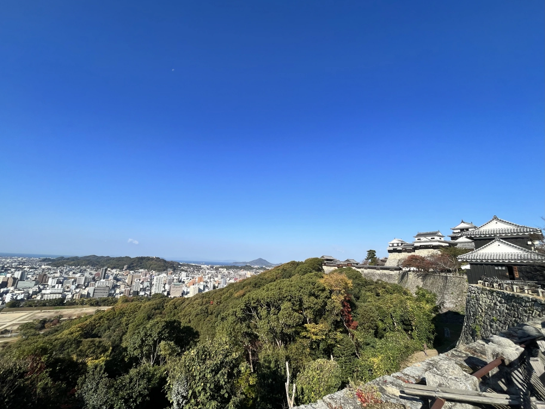 【2026年10月最新】愛媛・松山イベントカレンダー＆マップ！松山秋祭り（鉢合わせ）・湯築城観月祭